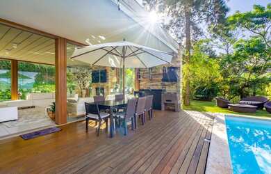 Imagem 16: Casa com 6 quartos em condomínio em Araras, Petrópolis