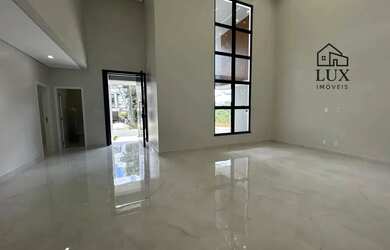 Imagem 2: Alphaville 4 / 230m² / 4 suítes / semi mobiliada / área gourmet / piscina/...