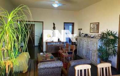 Imagem: O apartamento possui 3 Dormitórios, 2 Banheiros e 110m² de