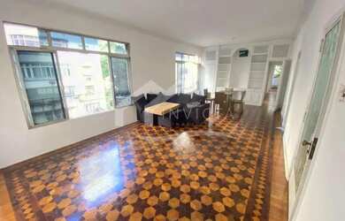 Imagem: O apartamento possui 3 Dormitórios, 3 Banheiros, 1 Vaga na