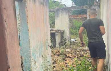 Imagem: O terreno está localizado em Parque Dos Farois, Nossa Senhora