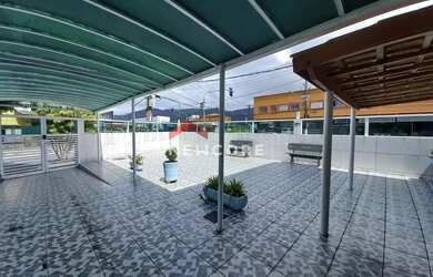 Imagem: A kitnet possui 1 Banheiro, 30m² de Área, Imóvel novo e