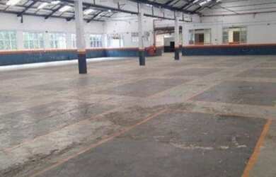 Imagem: O depósito possui 5 Vagas na garagem, 2641m² de Área e Imóvel