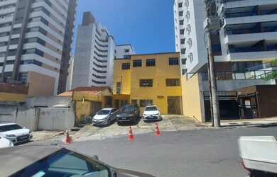 Imagem 5: Casa para venda tem 366 metros quadrados em Itaigara - Salvador - Bahia