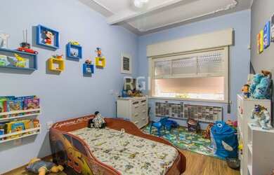 Imagem 5: Casa em Menino Deus. Churrasqueira, Ar-condicionado, Área de serviçoe330m²...