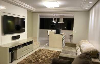 Imagem: O apartamento possui 3 Dormitórios, 2 Banheiros, 2 Vagas na