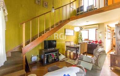 Imagem 12: Casa em Menino Deus. Churrasqueira, Ar-condicionado, Área de serviçoe330m²...