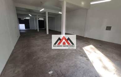 Imagem: O depósito possui 300m² de Área e está localizado em Alto