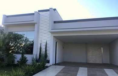 Imagem: A casa em condomínio possui 3 Dormitórios, 4 Banheiros, 4