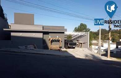 Imagem 1: Linda Casa Térrea em Condomínio Itatiba Country Club