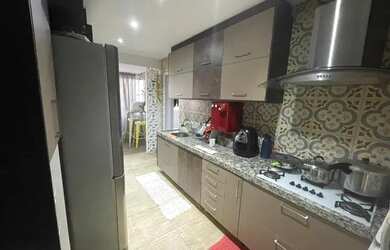 Imagem: O apartamento possui 3 Dormitórios, 3 Banheiros, 2 Vagas na