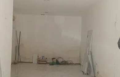 Imagem: O depósito possui 1 Vaga na garagem e 40m² de Área e está