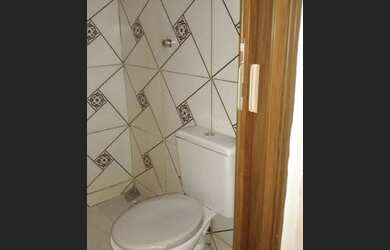 Imagem 3: Aluga-se sobrado independente.Pq.dos Bancários