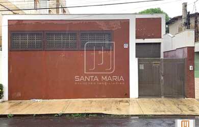 Imagem: O depósito possui 2 Vagas na garagem, 390m² de Área e está