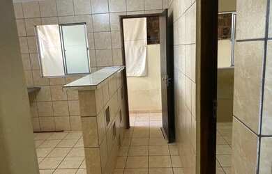 Imagem: A casa possui 2 Dormitórios, 1 Banheiro, 60m² de Área e está