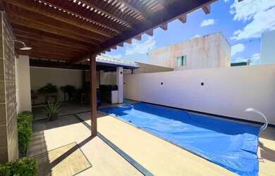 Imagem: A casa em condomínio possui 3 Dormitórios, 4 Banheiros, 2