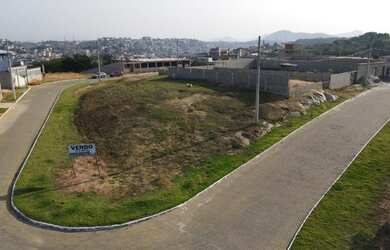 Imagem: O terreno possui 365m² de Área e está localizado em Tucum