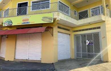 Imagem: A casa possui 2 Dormitórios, 1 Banheiro, 1 Vaga na garagem