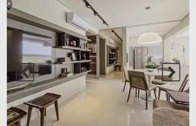 Imagem: O apartamento possui 2 Dormitórios, 2 Banheiros, 2 Vagas na