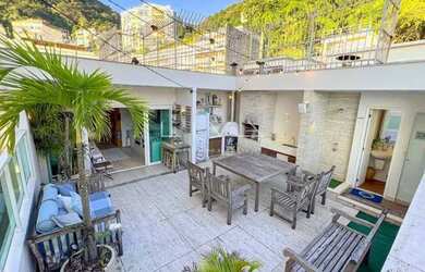 Imagem: O apartamento na cobertura possui 3 Dormitórios, 5 Banheiros