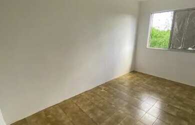 Imagem 8: Cabula 2/4 com cozinha e área de serviço 51 metros quadrados, fica em frente ao quartel 1