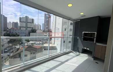 Imagem: O apartamento possui 3 Dormitórios, 2 Banheiros, 2 Vagas na