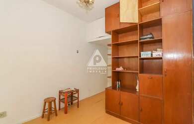 Imagem 3: Apartamento de quarto e sala no Flamengo. Pertíssimo do metrô. Entrar e morar