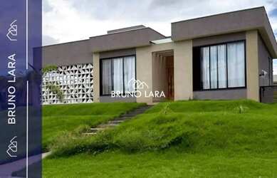 Imagem: A casa em condomínio possui 3 Dormitórios, 3 Banheiros, 2