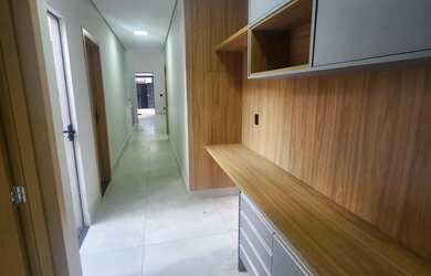 Imagem 2: Casa alto padrão Qr 604. Churrasqueira, Varanda, 120m² de Áreae3 Vagas...