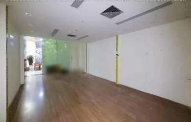 Imagem 5: Loja em Itaigara 42m² para o Sucesso do Seu Negócio em um Bairro Privilegiado