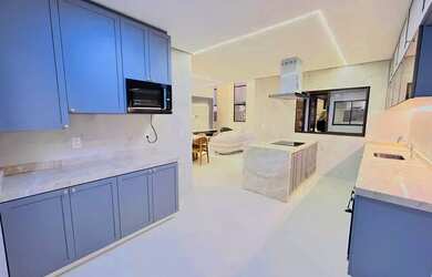 Imagem 9: Casa de Alto Padrão no Alphaville Ceará 5 Suítes, 6 Vagas e Acabamento Premium