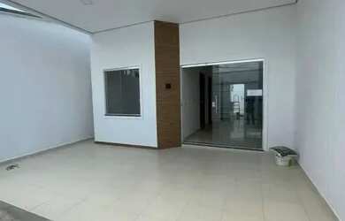 Imagem: A casa em condomínio possui 2 Dormitórios, 2 Banheiros, 2