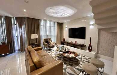 Imagem: O apartamento possui 3 Dormitórios, 5 Banheiros, 2 Vagas na