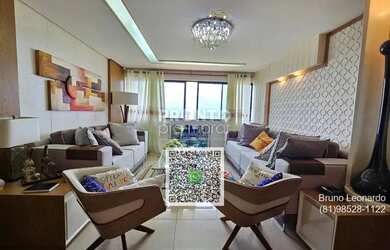 Imagem 13: Casa Caiada - Apartamento com 248 metros - 3 Quartos - 2 Suítes - 3 Garagens...