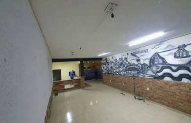 Imagem: O depósito possui 70m² de Área e está localizado em Pedra