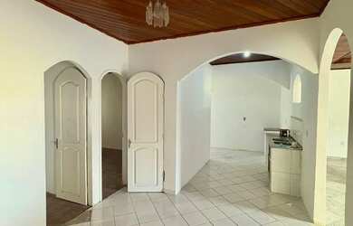 Imagem 11: CASA NA CIDADE NOVA 6. Varanda, Área de serviço, 200m² de Áreae2 Banheiros