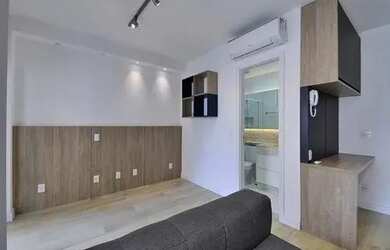 Imagem: O apartamento possui 1 Dormitório, 1 Banheiro, 1 Vaga na garagem