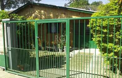 Imagem: A casa possui 3 Dormitórios, 2 Banheiros, 150m² de Área e