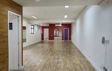 Imagem: O depósito possui 100m² de Área e está localizado em Bela