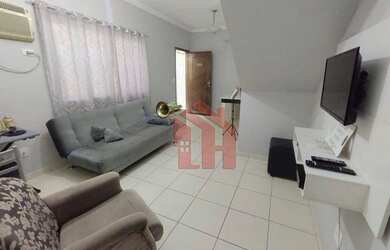 Imagem: A casa possui 3 Dormitórios, 2 Banheiros, 2 Vagas na garagem