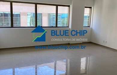 Imagem: O depósito possui 1 Vaga na garagem e 31m² de Área e está