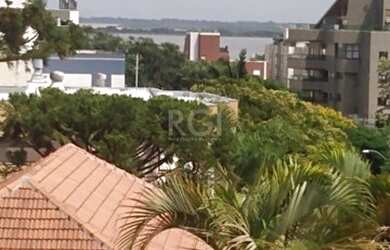 Imagem 2: Terreno em Menino Deus. 331m² de Área