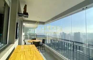 Imagem: O apartamento possui 2 Dormitórios, 2 Banheiros, 2 Vagas na