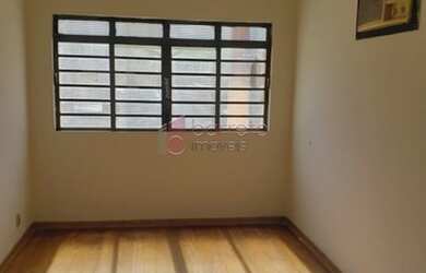 Imagem: A casa possui 2 Dormitórios, 1 Banheiro, 100m² de Área e