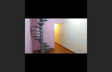 Imagem 2: Aluga-se sobrado independente.Pq.dos Bancários