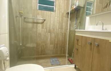 Imagem 7: Casa na Avenida Paraná a 4 Quadras da Praia no Balneário Nereidas em...