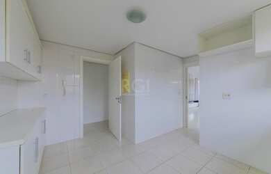 Imagem 9: Excelente apartamento com 3 dormitórios, 1 suíte e 2 vagas de garagem