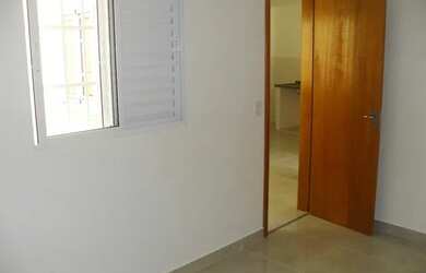 Imagem: O apartamento possui 1 Dormitório, 1 Banheiro, 38m² de Área