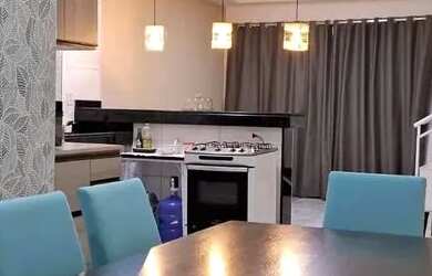 Imagem: A casa possui 2 Dormitórios, 1 Vaga na garagem e está localizado