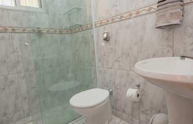 Imagem 5: Praia Grande. 1 Vaga na garageme1 Dormitório